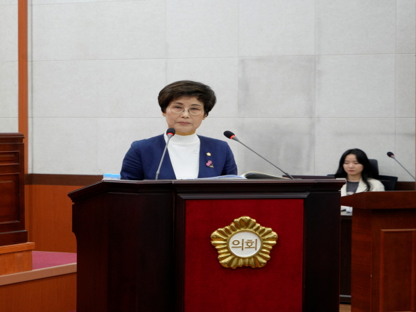 윤재숙 장흥군의회 의원, 장기요양요원 지원에 관한 조례 대표 발의